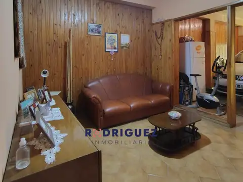 Avenida Luis Viale al 400