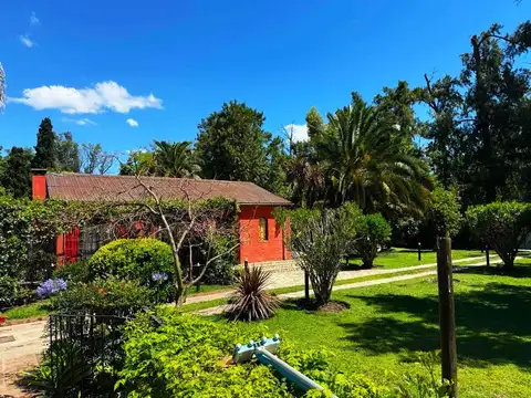 Quinta en Venta con 4 cocheras