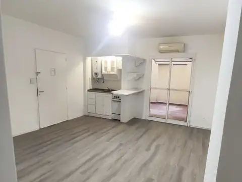 AV. SANTA FE 5300, VENTA DEPARTAMENTO DE DOS AMBIENTES CON PATIO EN PALERMO