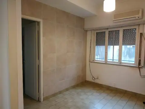 Moreno 960 , Piso 1
