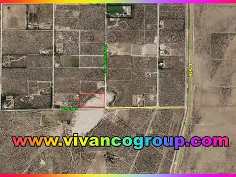 Terreno en Venta 220  mts Fondo