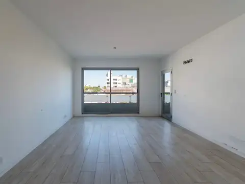Departamento en venta c/ cochera en Parque Chas