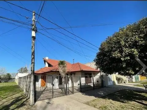 AV CAMPOMAR ENTRE  CALLE ESPAÑA Y MOISES TINAO RANCHOS 100