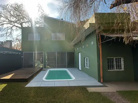 Casa en Venta de 4 dormitorios