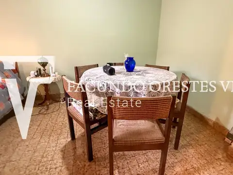 VENTA - CASA EN BLOCK - MULTIFAMILIAR - LOTE - TRES Y CUATRO AMBIENTES - JARDÍN - LOMAS DEL MIRADOR