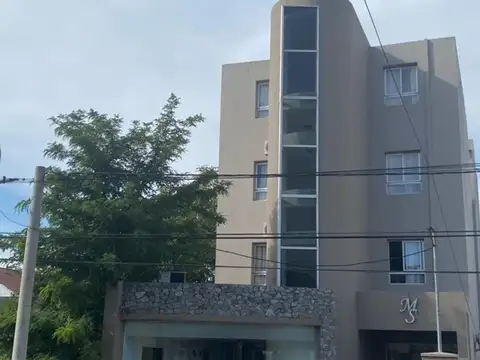 Hotel en Venta en Centro  - Campana, USD 2.000.000