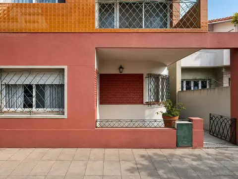 PH | 4 AMBIENTES | PLANTA BAJA | INDEPENDIENTE | PATIO | ITUZAINGÓ SUR