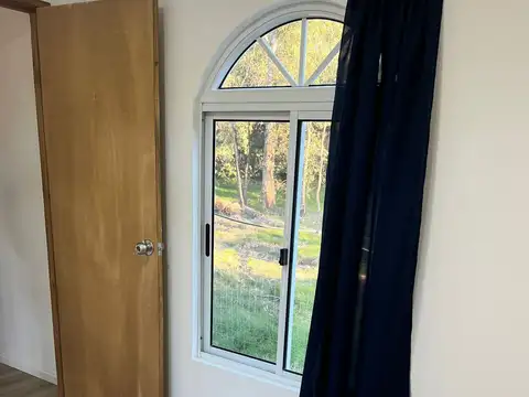 Casa 2 ambientes con 2 baños