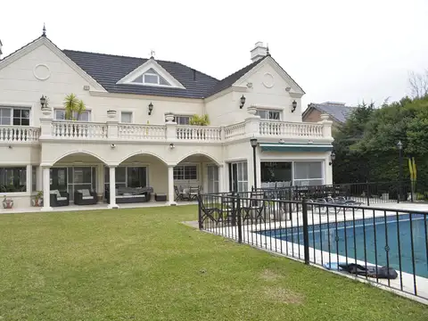 Casa en Venta de 5 dormitorios