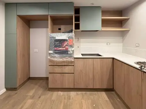 CASA INTERNA UNICA DE PASILLO EN VENTA EN ROSARIO - LOURDES