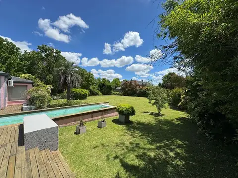 Casa en Alquiler de 4 dormitorios