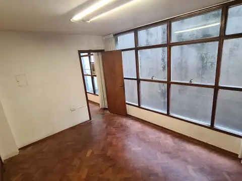 Oficina en Venta 62 años