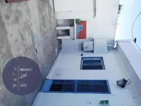 Depto Tipo Casa en Venta de 3 ambientes