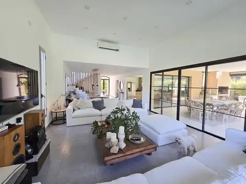 Casa  en Venta ubicado en Haras Santa Maria, Escobar, G.B.A. Zona Norte