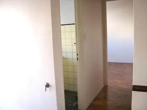 Don Bosco 3700, Piso 8
