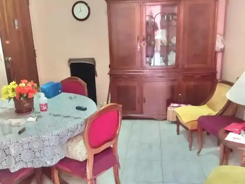 Depto Tipo Casa en Venta de 2 ambientes