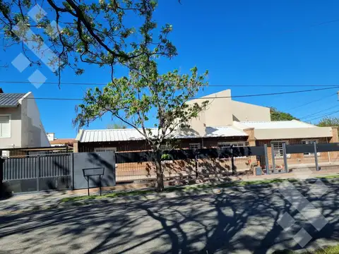 Casa en Venta de 5 dormitorios