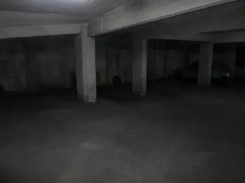 COCHERA EN SUBSUELO - OPORTUNIDAD