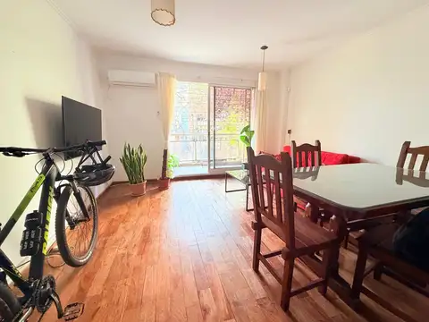 Departamento de un dormitorio al frente