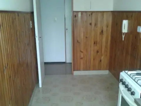 63 E/ 7 Y 8