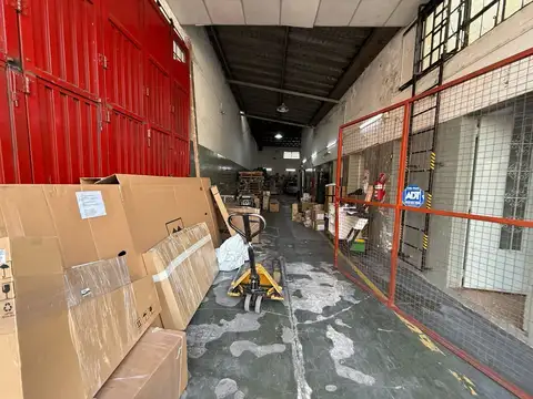 Galpon en Alquiler en Boedo, $ 3.200.000