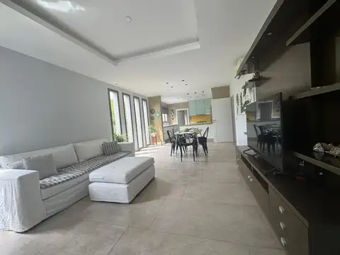 Casa en Alquiler Temporal A Estrenar