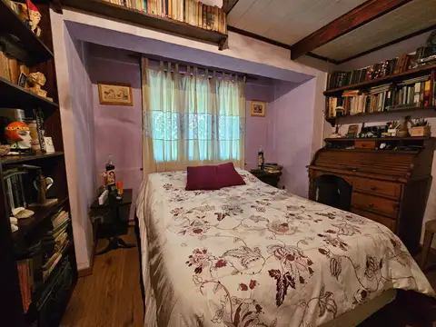 Casa en Venta con 4 cocheras