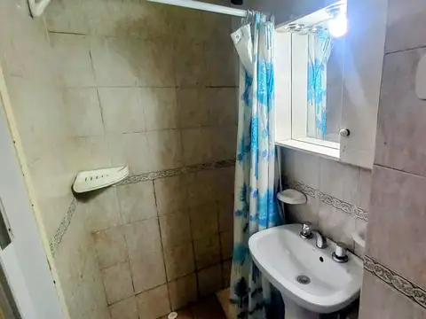 Departamento en Alquiler en Adrogue, $ 500.000