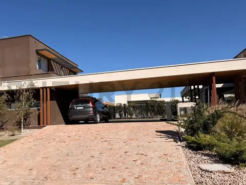 Casa en Venta en Luján de Cuyo, USD 589.000
