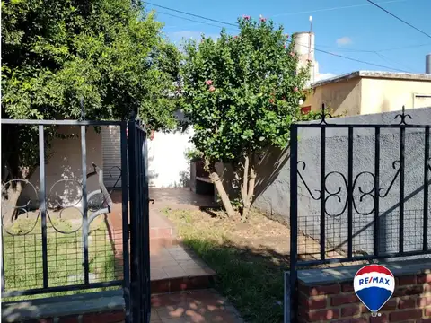 SE VENDE CASA. FACILIDADES, en Bo. Libertador II