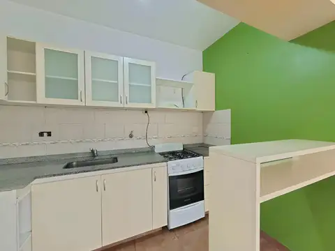 Depto Tipo Casa en Venta en Villa Urquiza, USD 105.000
