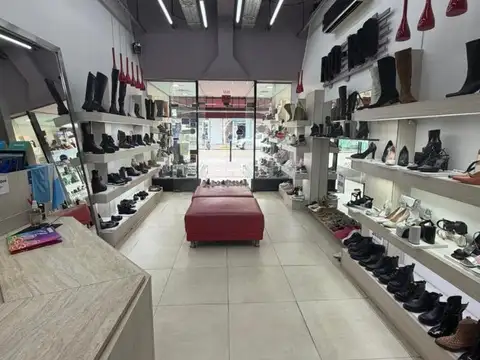 Local en Venta 50 años