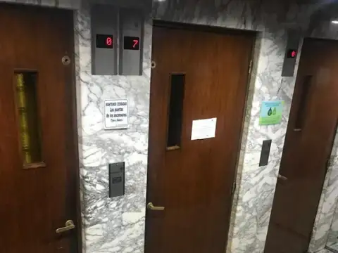 Belgrano 2200, Piso 8