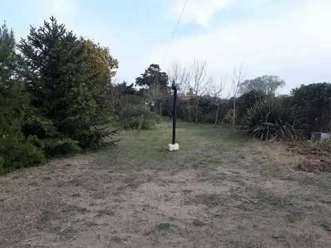 Terreno en Venta 27  mts Fondo