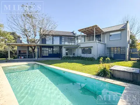 Casa en venta en Los Jazmines, Pilar del Este
