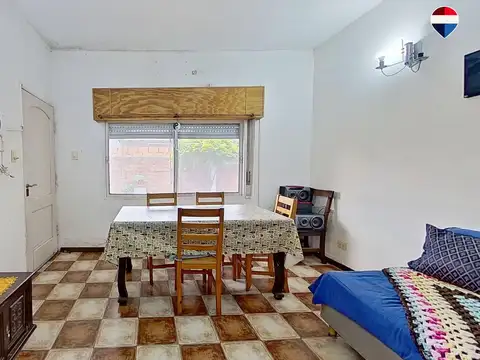Depto Tipo Casa en Venta en Bernal Oeste, USD 59.000