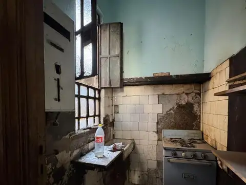 Departamento 8 ambientes con 5 baños