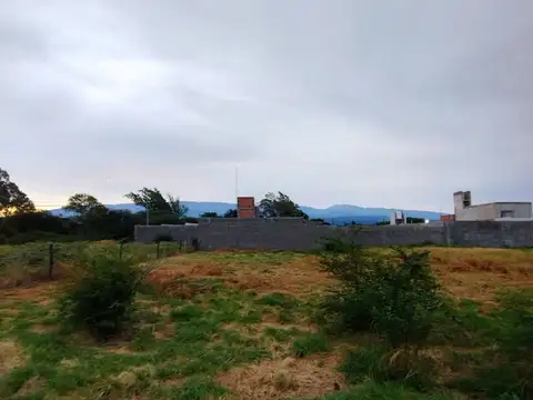 SE VENDEN 2 TERRENOS EN LOTEO STA ROSA V.VIEJO