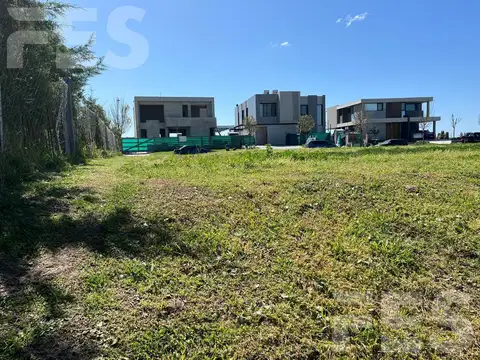 Terreno en Venta 40  mts Fondo