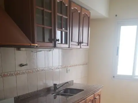Depto Tipo Casa en Alquiler de 2 dormitorios