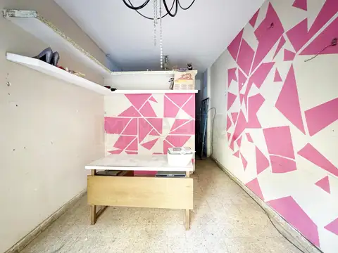 Local en Alquiler en Flores, $ 600.000