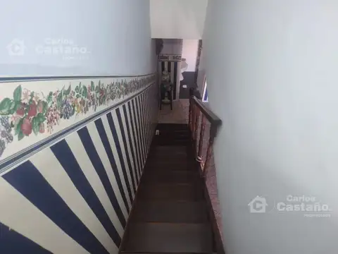 Depto Tipo Casa en Venta de 2 ambientes