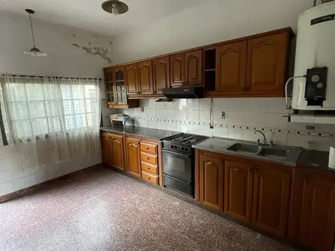 Casa en Venta en Quilmes Oeste, USD 115.000
