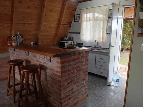 Casa 3 ambientes con 1 baño