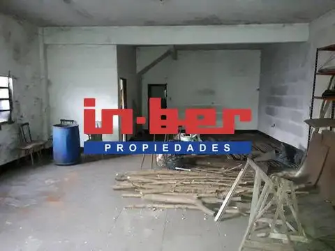 Local | AV. LACAZE 5829