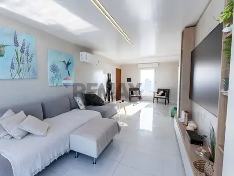 Departamento en Venta con 2 cocheras
