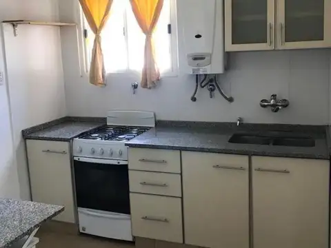 Departamento 3 ambientes con 1 baño