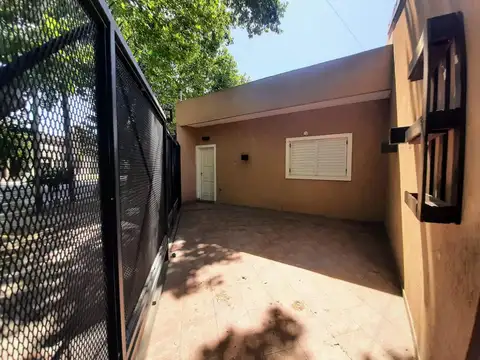 Depto Tipo Casa en Alquiler de 2 ambientes