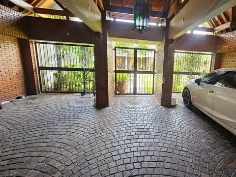 Casa en Venta, Liniers