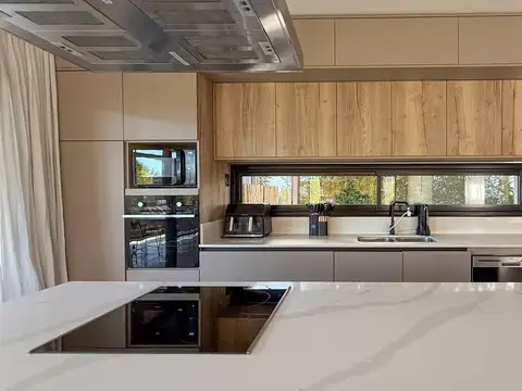 Casa en Venta 1 año